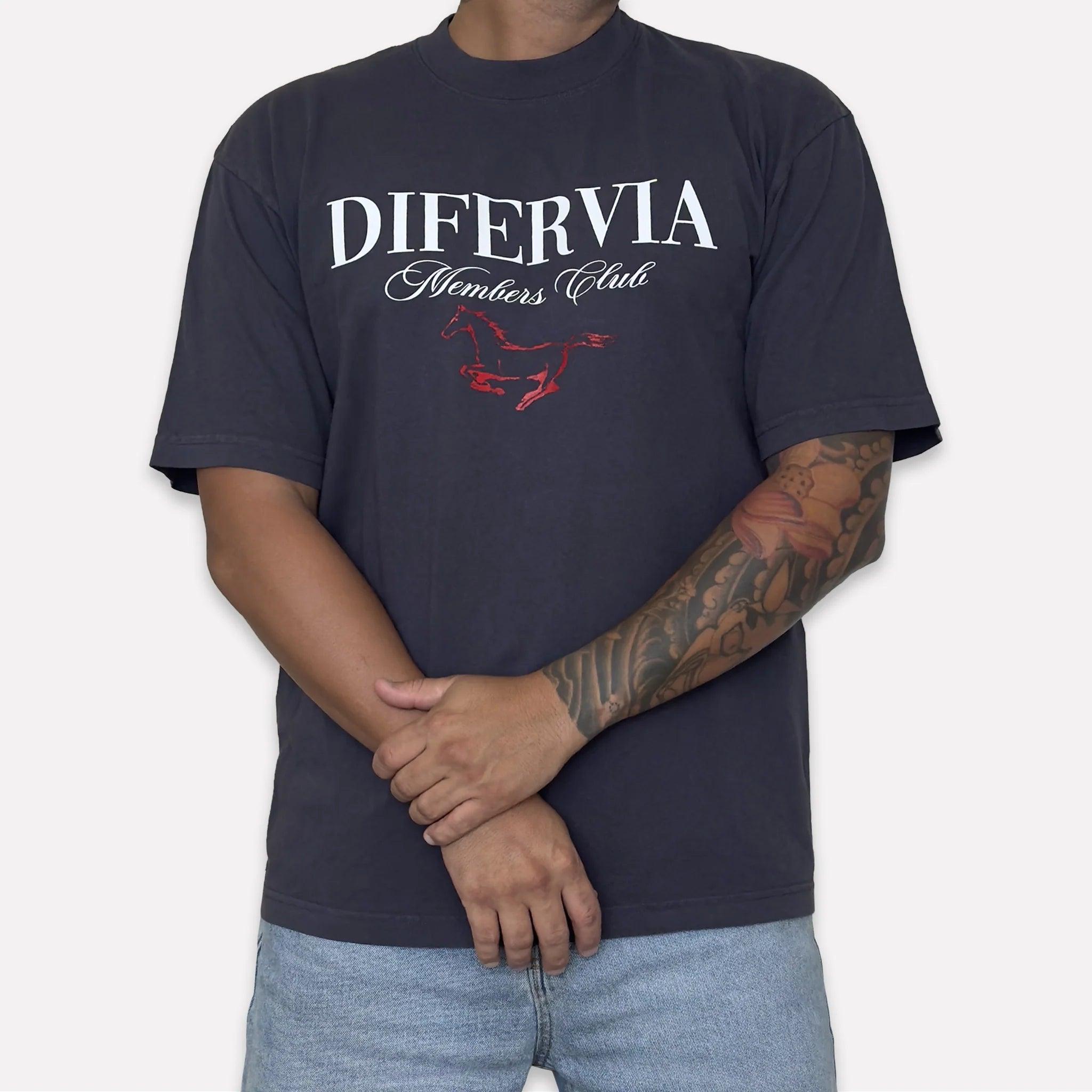 DIFERVIA MEMBERS CLUB, DOLPHINE BLUE T-SHIRT - DlabStore